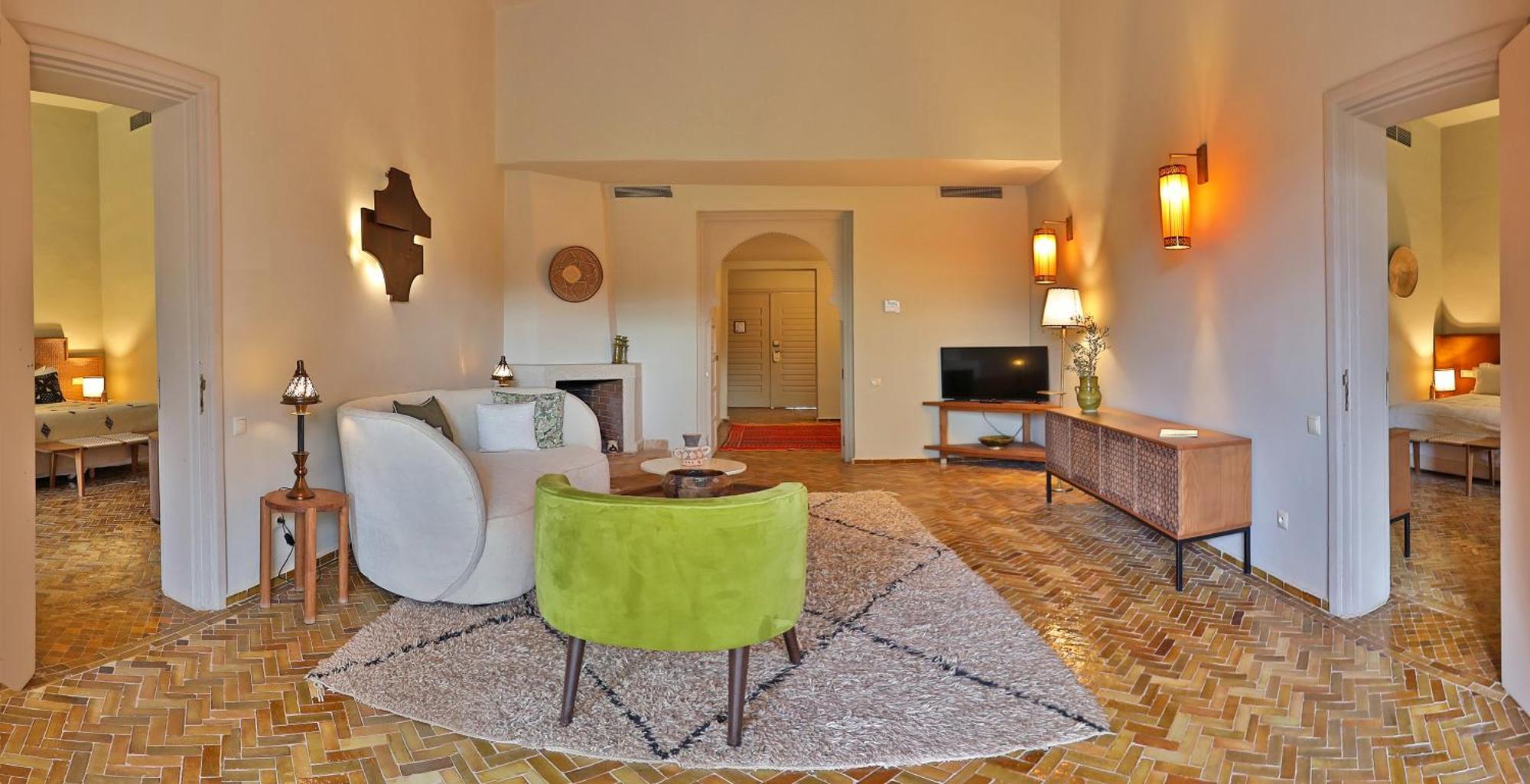 Hotel Domaine Des Remparts &